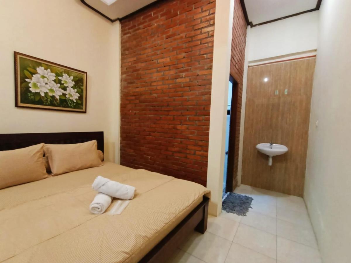 יוגיאקרטה Rumah Kami Guest House מראה חיצוני תמונה