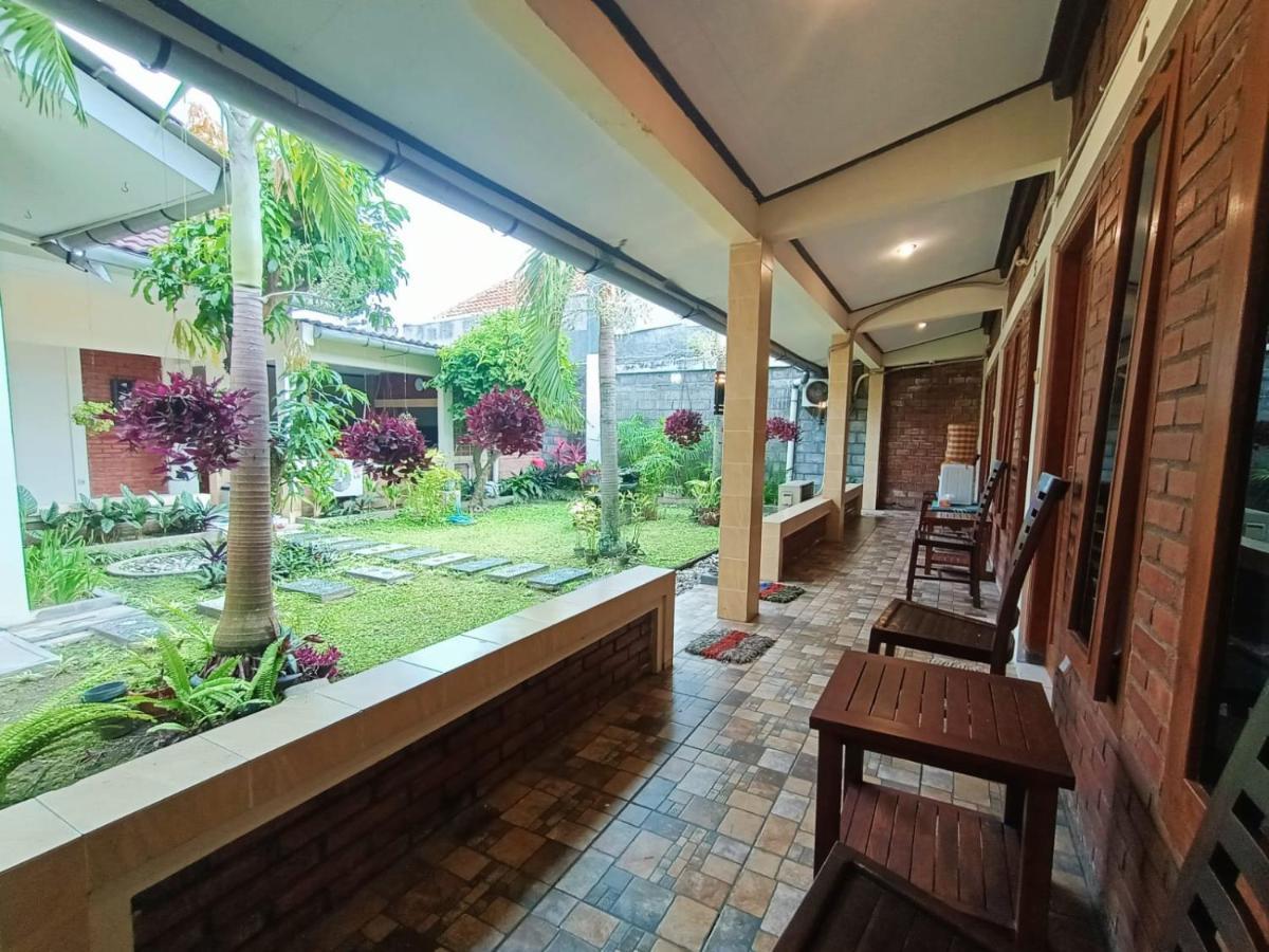 יוגיאקרטה Rumah Kami Guest House מראה חיצוני תמונה